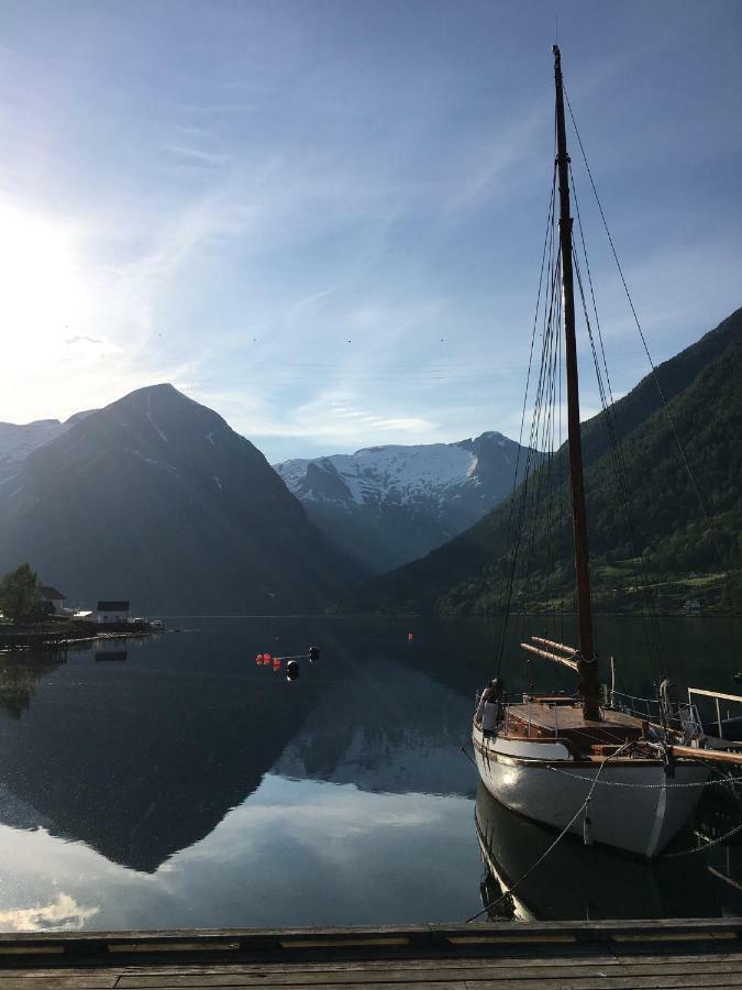 Balestrand Fjordapartments Bagian luar foto