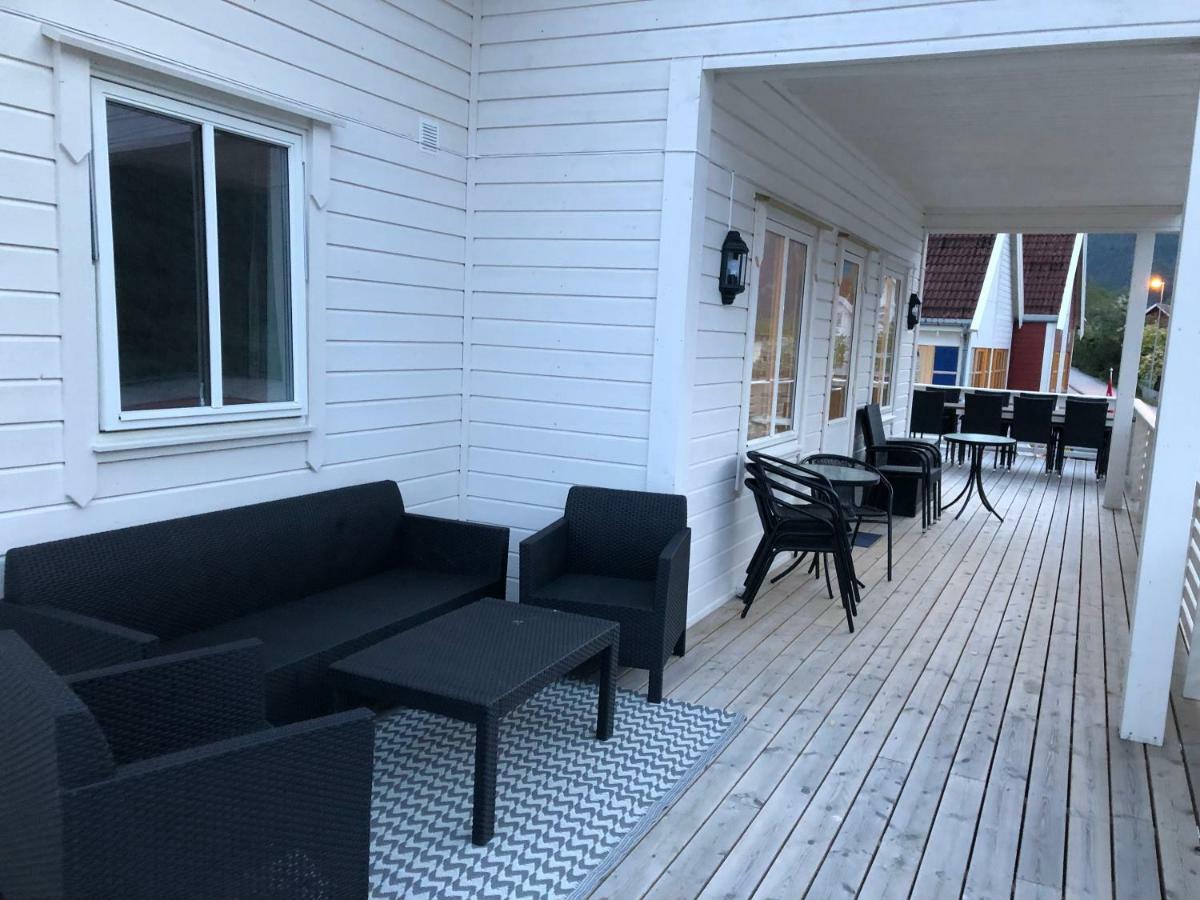 Balestrand Fjordapartments Bagian luar foto