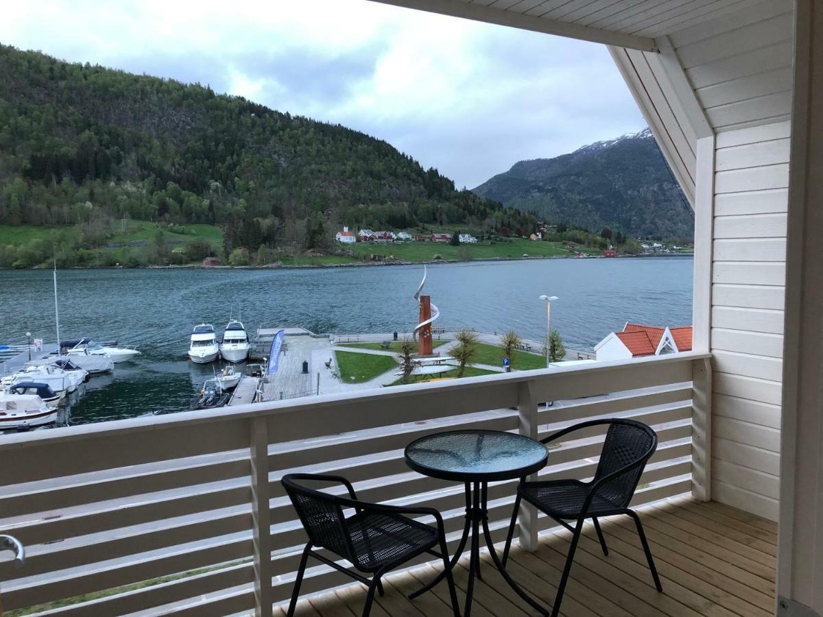 Balestrand Fjordapartments Bagian luar foto
